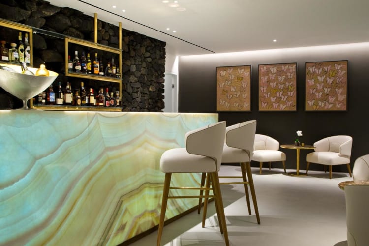 Champagne Lounge Interior